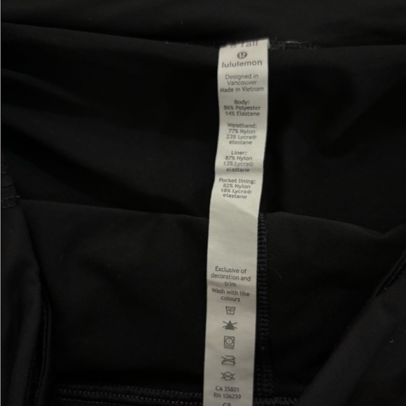 Lululemon Skirt! Size 6 Tall! Like new! - Picture 4 of 5